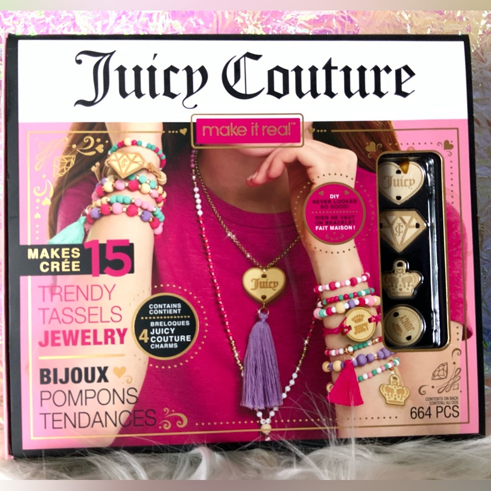 Juicy Couture Heart Charm Necklace Jewelry kit